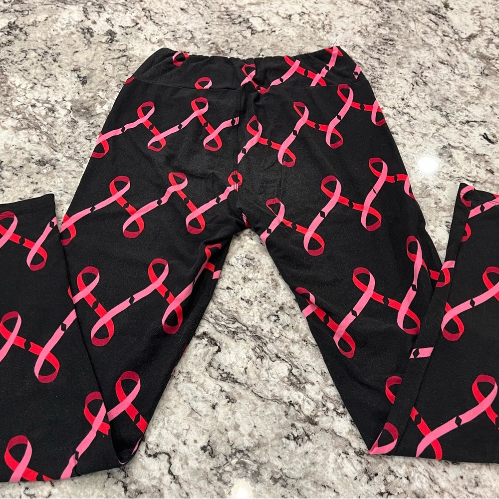 Lularoe Women’s Leggings Breast Cancer Awareness Ribbon One Size